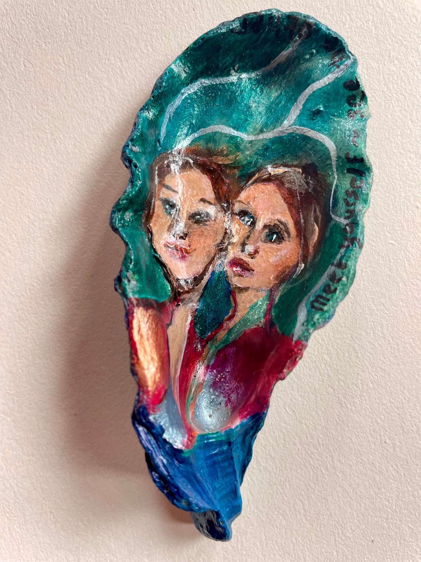 Sisters! Meet yourself ~ See the other