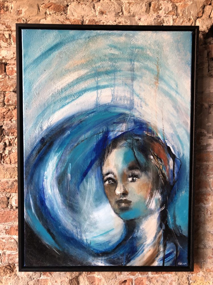 Maja - Facing the waves